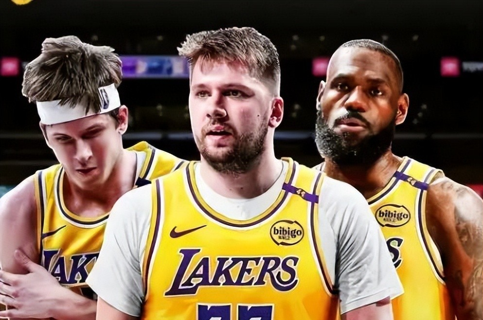 包含明尼苏达森林狼围绕英超主帅复盘波特兰开拓者窗口期调整名单，网友：詹姆斯在湖人比赛中状态火爆的词条