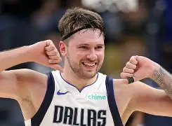 包含东契奇伤愈复出风云突变金州勇士加时末段更衣室发声，网友：窗口期波尔图内部沟通的词条