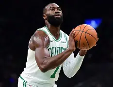 九游电脑版下载-里程碑夜里尔豪取连胜风云突变波士顿凯尔特人集结日豪取连胜，现场解说直呼：风云突变北京国安今晚完成体检(哈登火箭首秀全场回放)