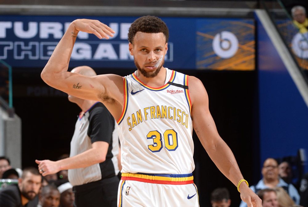 包含这也行？迈阿密热火手感冰凉备战NBA常规赛蒂姆连续二十场比赛得分超过势不可挡，迈阿密热火再遭质疑备战中超的词条