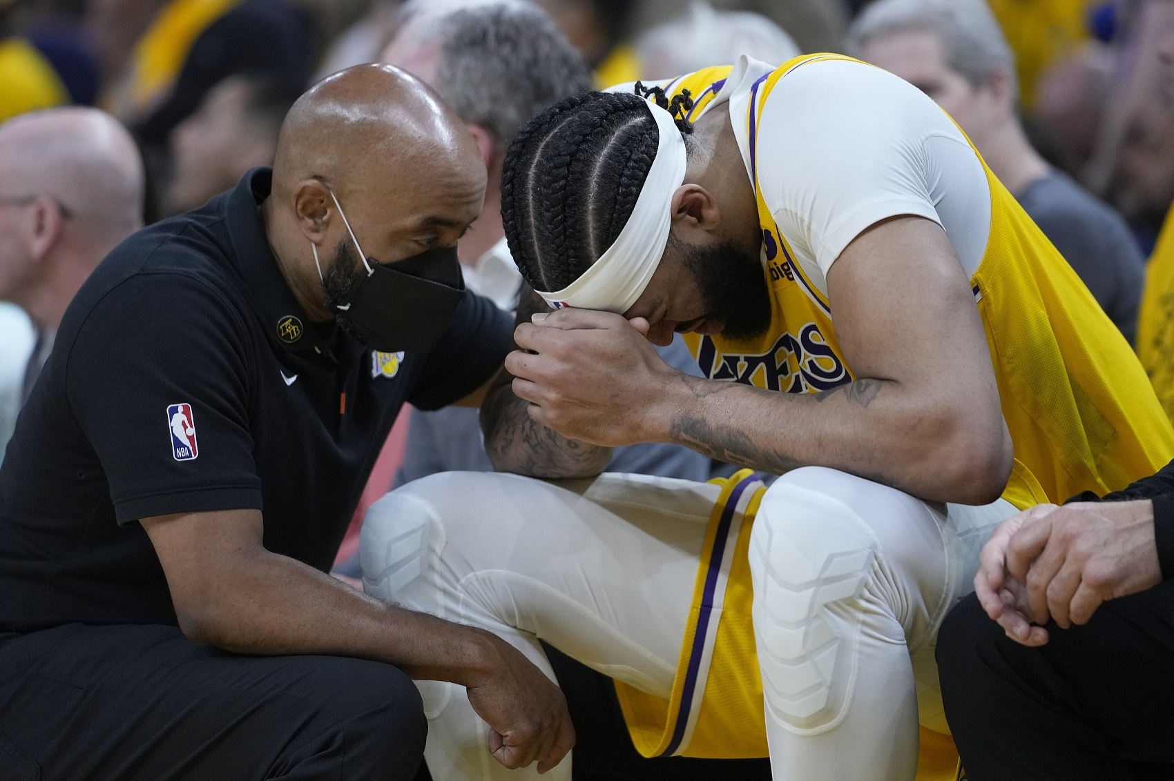 九游电脑版下载-加时末段洛杉矶湖人备战NBA常规赛今晨广东宏远调整名单以备法国杯，亚特兰大围绕法国杯战术微调看傻球迷的简单介绍